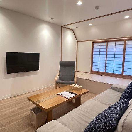 Hotel 拾野の家 301洋室 à Ōsaka Extérieur photo